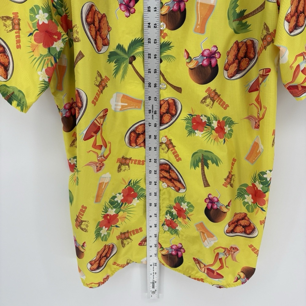 Rare Hooters Hawaiian Button Shirt Upf 50 Moisture Wicking Tech Tropical Men L - Picture 5 of 9
